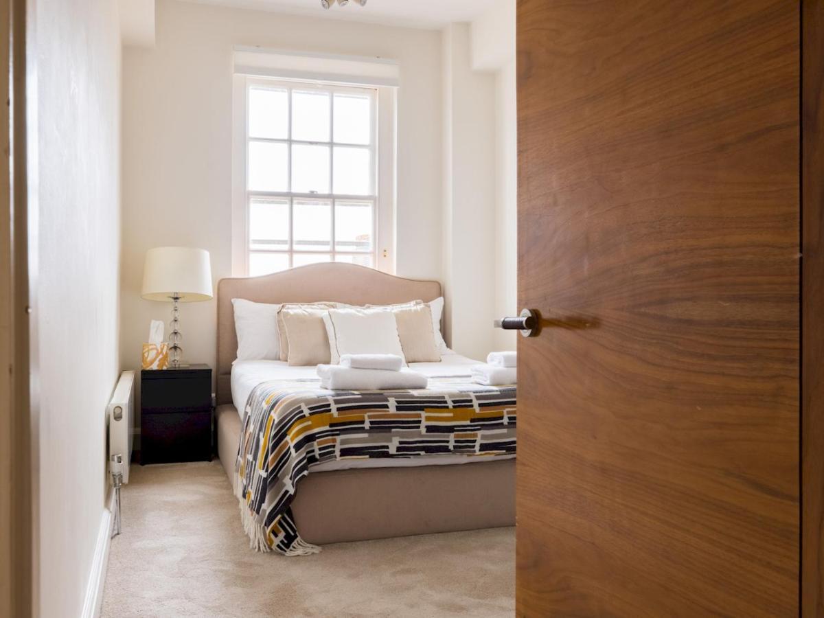 Pass The Keys Spacious 2 Bed Flat By South Kensington Station *